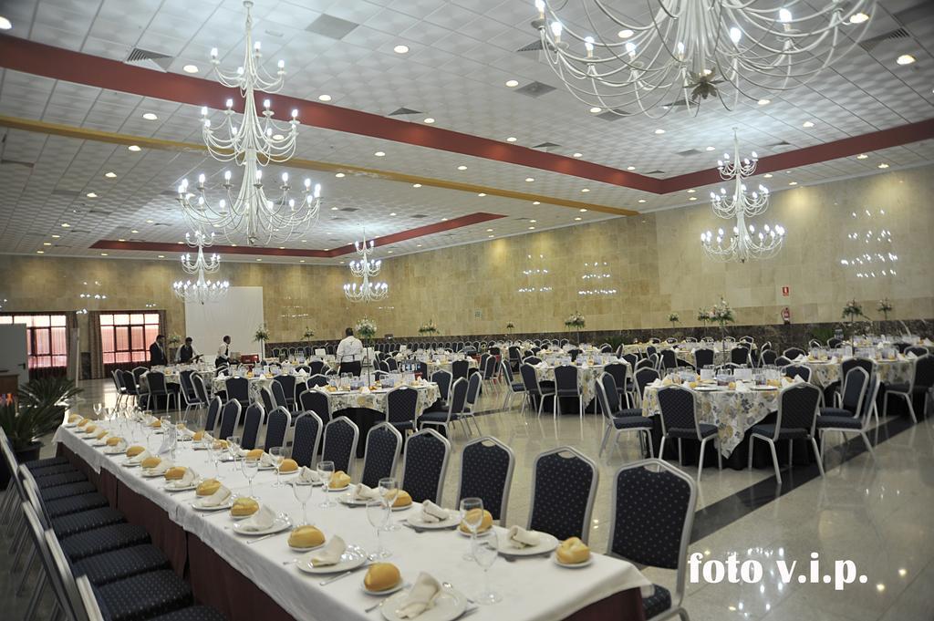 Hotel Acosta Ciudad De La Musica Villafranca de los Barros Buitenkant foto