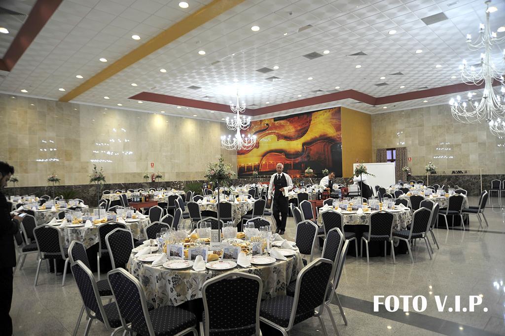 Hotel Acosta Ciudad De La Musica Villafranca de los Barros Buitenkant foto